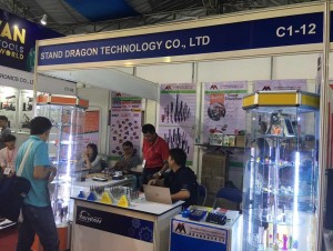 Chienfu Sloky in MTA Vietnam 2017 with Acutol (Booth # C1-12, 4~7th of July) - Come and check our CNC precision, lathing, milling and turning parts; of course also Sloky Torque screwdriver and wrenches for all different application including Shooting/Hunting, Circuit board, Tire pressure detector, Bicycle, DIY Market, Drum, Lens, 3C devices and Golf Club. User friendly for CNC cutting tools of machining, lathing, turning, and milling parts.
